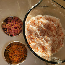 Load image into Gallery viewer, Rose Calendula Bath Salts